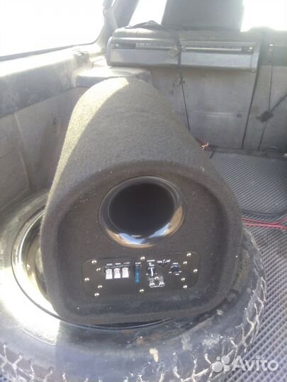 Cабвуфер Pioneer 1600w активный