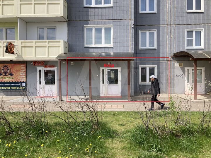 Торговая площадь, 65 м²