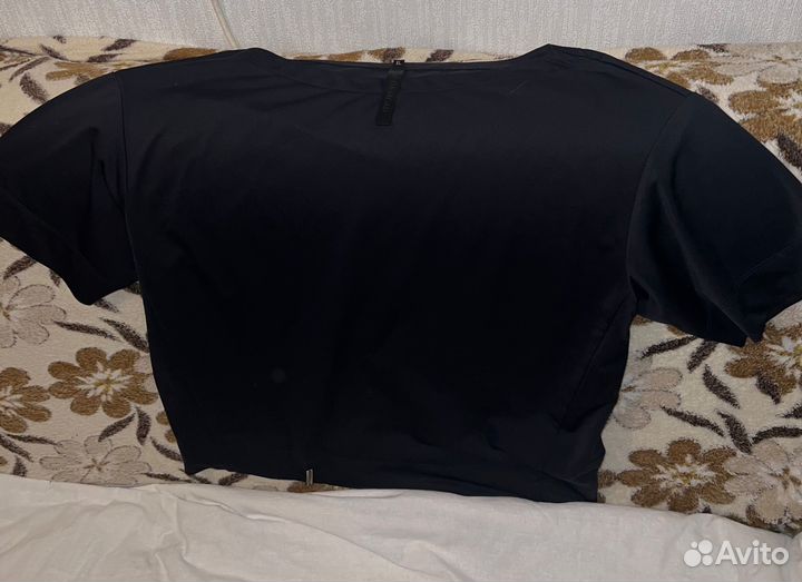 Жилетка и футболка большого размера 60-62 размера