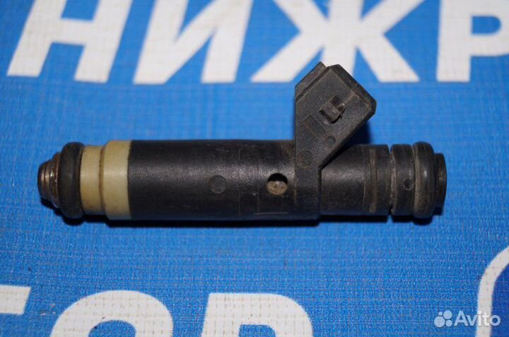 Форсунка Renault Clio /Symbol 1.4 K7JA700 2000