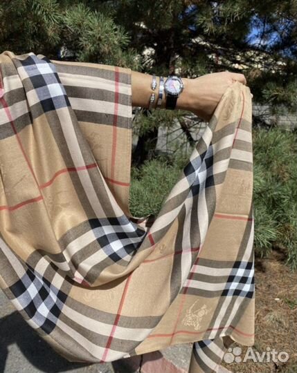Платок женский Burberry