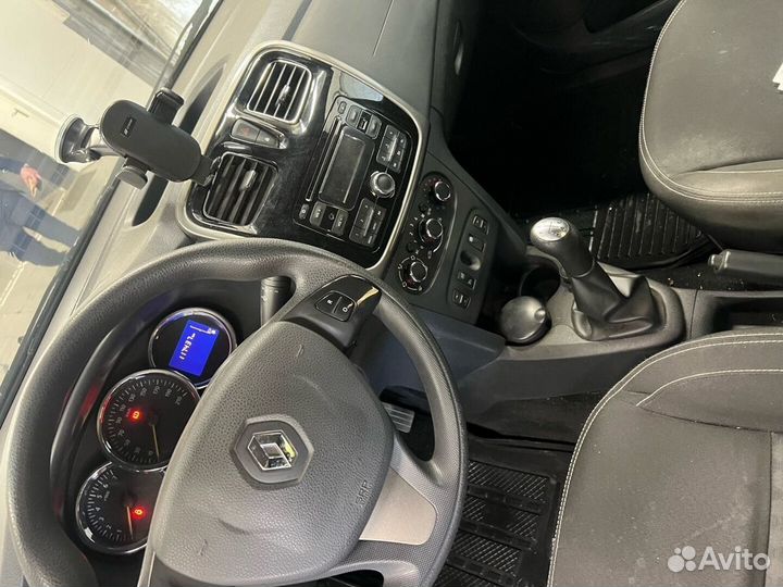 Renault Logan 1.6 МТ, 2015, 117 437 км