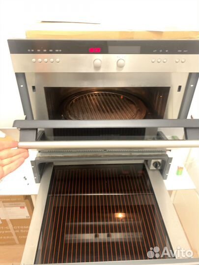 Духовой шкаф с свч и подогревателем Siemens