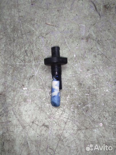 Датчик уровня омывающей жидкости Mercedes Vito