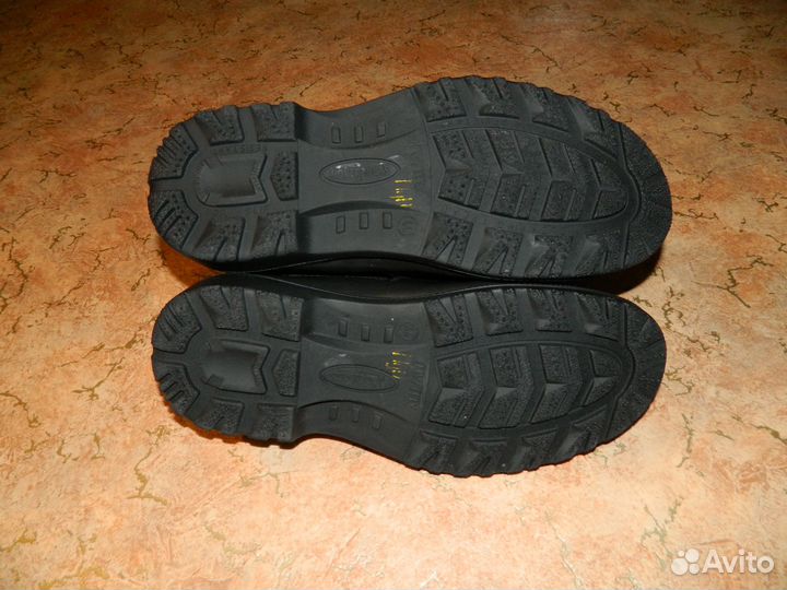 Ботинки рабочие р.44