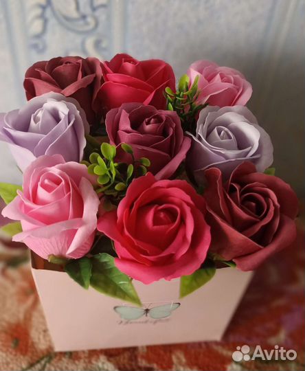 Пенные розы букет