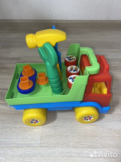 Игрушки для малышей