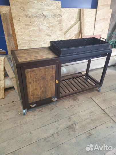 Мангал на колёсах