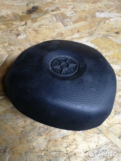 Подушка безопасности в рулевое колесо Bmw X5 E70