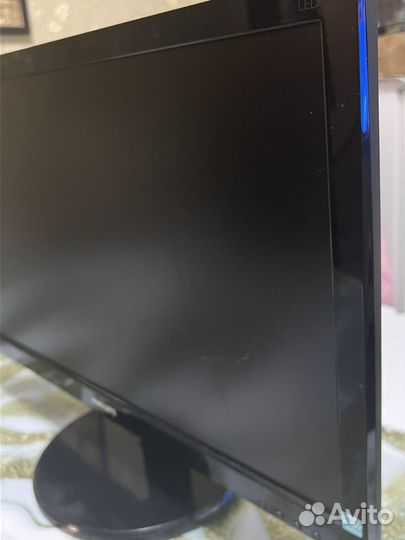Монитор Samsung 22 дюйма