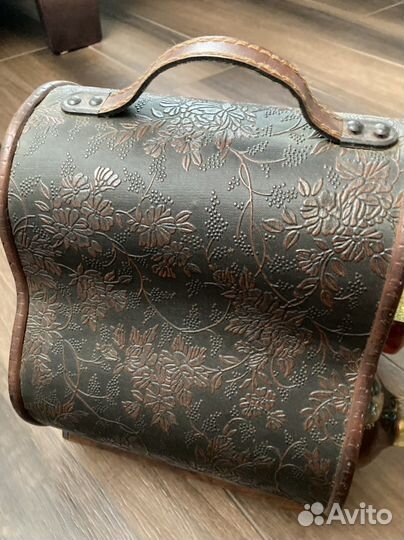 Подставка для винных бутылок