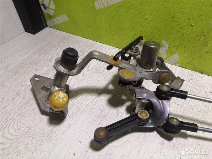 Механизм выбора передач Шкода Октавия А4