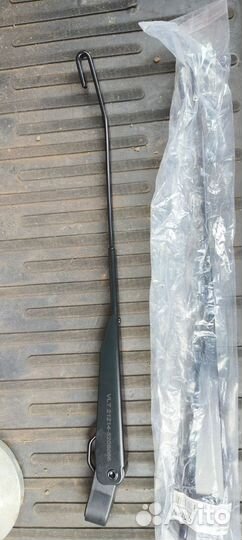 Дворники, крюк, заглушка Нива