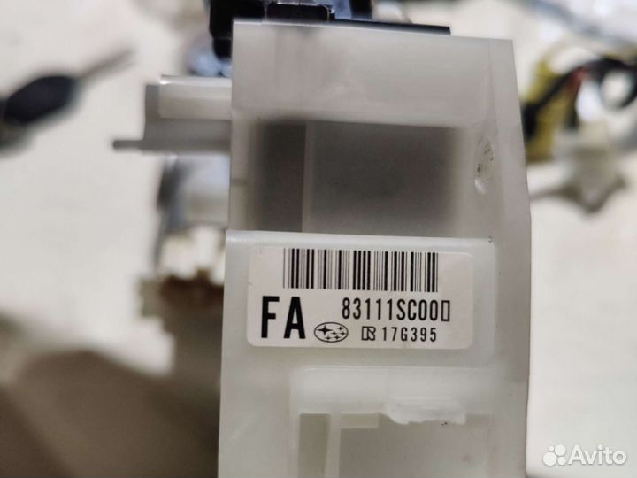 Блок подрулевых переключателей Subaru Forester