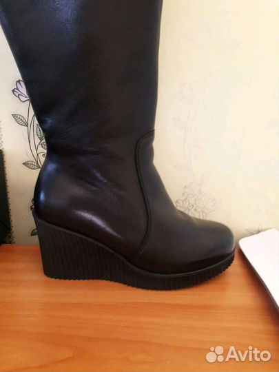 Сапоги женские