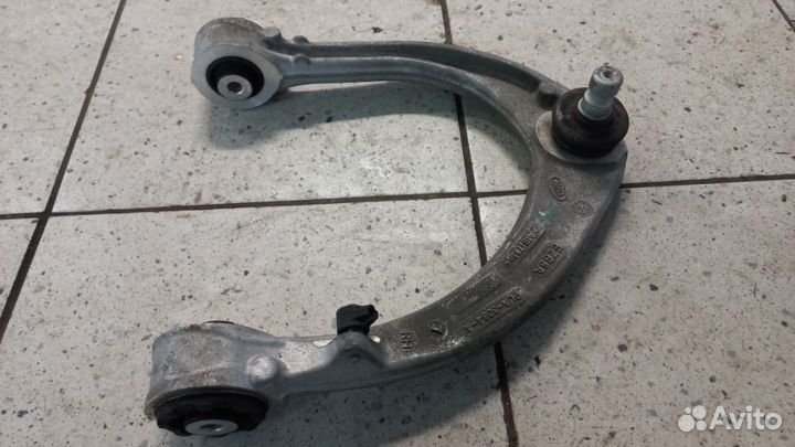 Рычаг подвески верхний передний правый Land Rover