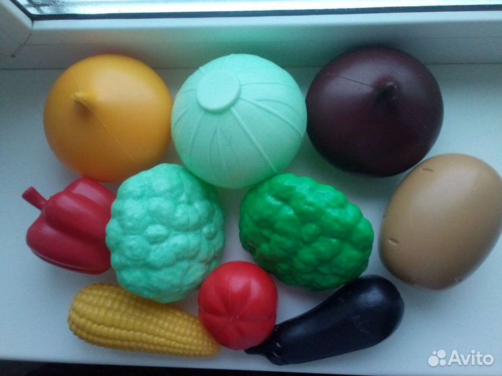 Игрушки овощи,сортер,водная раскраска