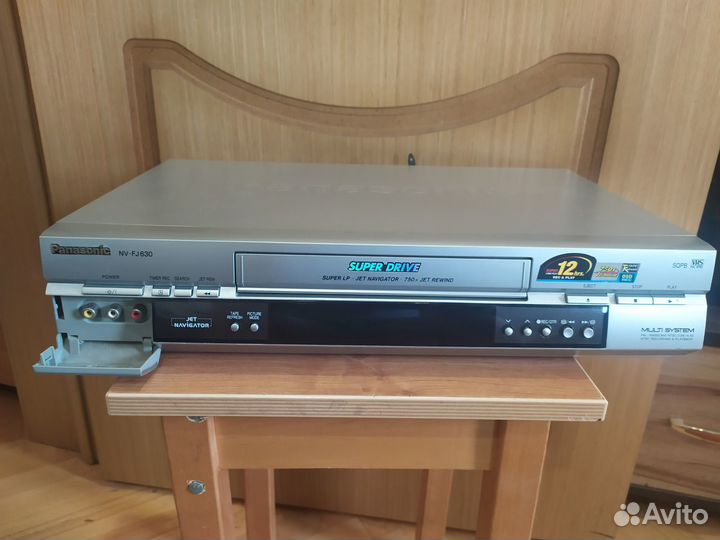 Видеомагнитофон Panasonic NV-FJ630 стерео Hi-Fi