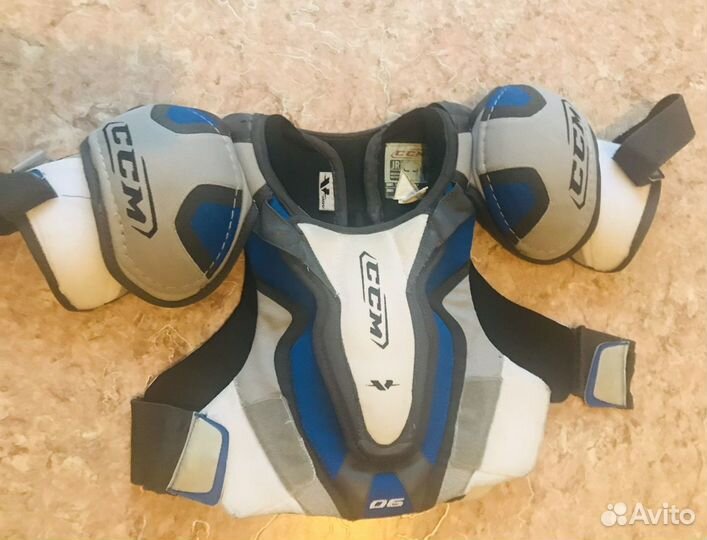 Защита шеи, нагрудник, щитки