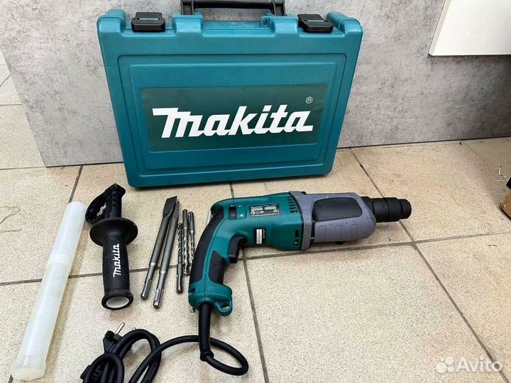 Перфоратор Makita HR 2470