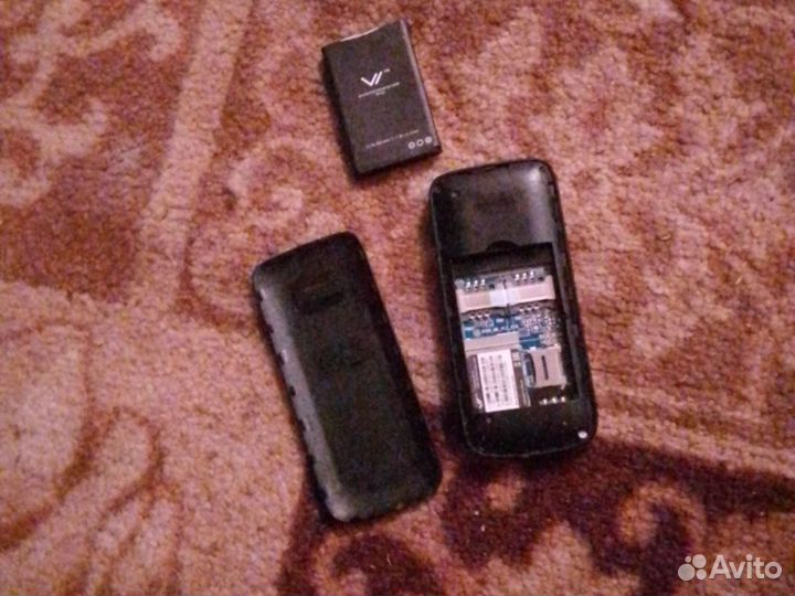 Мобильные телефоны кнопочный