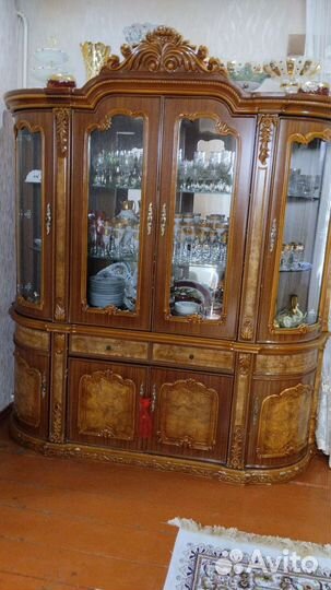 Буфеты и серванты бу