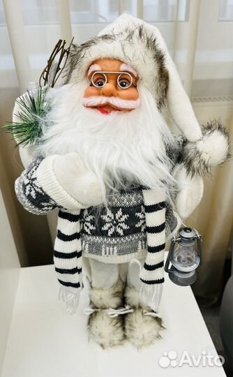 Дед мороз под елку