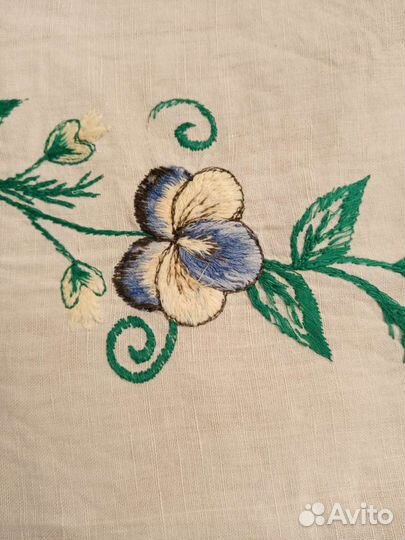 Надиванник. Старинная вышивка