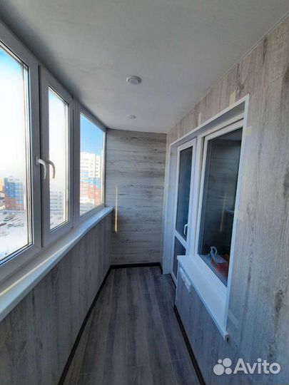 Обшивка и остекление балконов