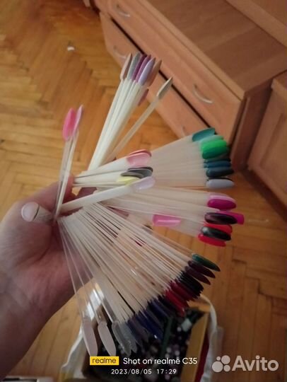 Для наращивания ногтей