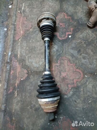 Привод левый Skoda Octavia A5 RS