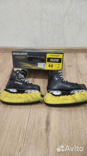 Продам хоккейные коньки