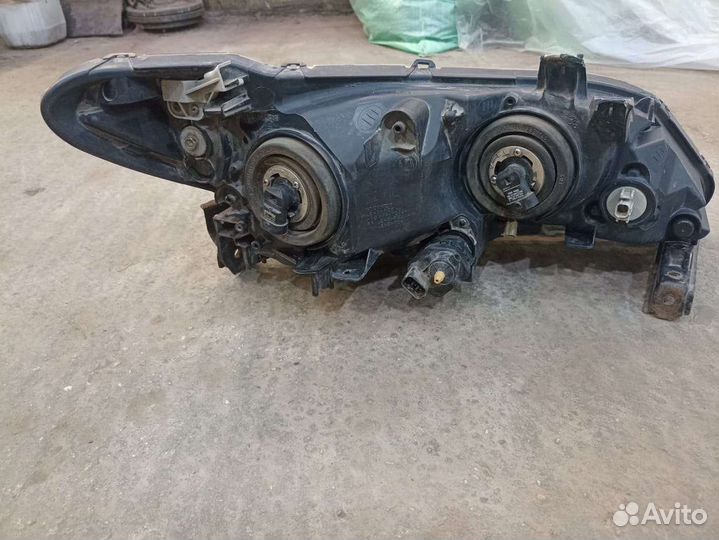 Фара левая honda civic 4d