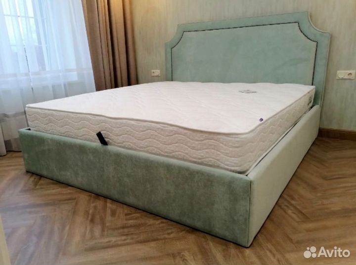 Кровать 200х200