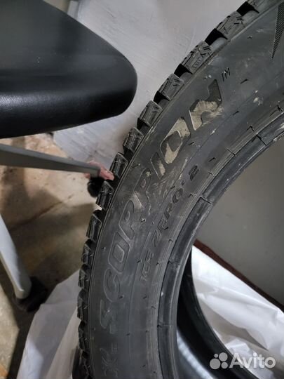 Pirelli Scorpion Ice Zero 2 285/45 R22 114H