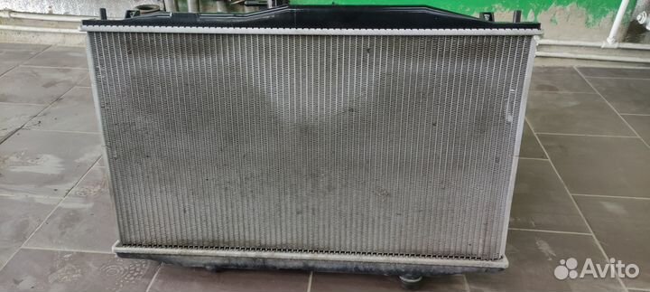 Радиатор охлаждения Хонда аккорд 7 2.4