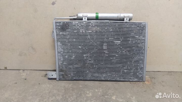 Радиатор кондиционера Мерседес Mercedes W169