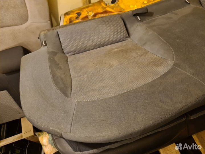 Сиденье заднее Nissan Qashqai J10 HR16 2012