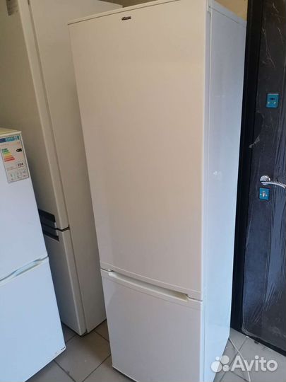 Холодильник Hansa