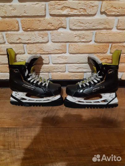 Хоккейные коньки bauer