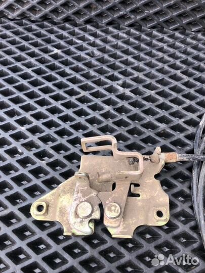 Замок багажника Sym Orbit 50