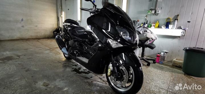 Продам yamaha t-max 500 2005 г без пробега