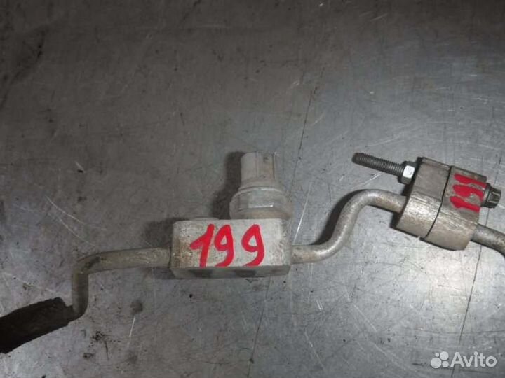 Трубка кондиционера Mitsubishi Pajero 3 6G74 2001