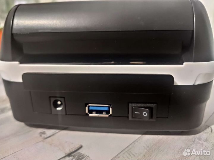 Детектор банкнот Docash Golf