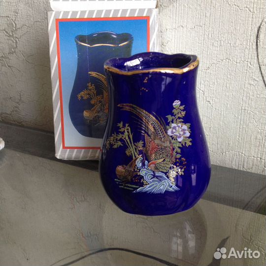 Керамическая вазочка