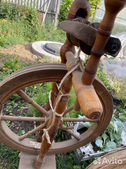 Прялка деревянная старинная