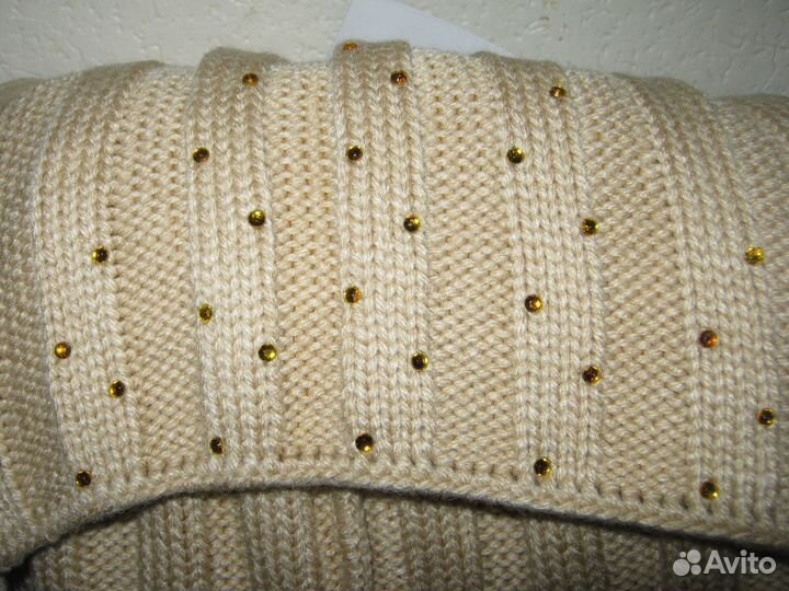 Новый комплект для девочки (шапка и шарф)