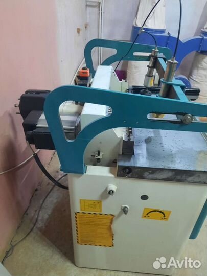 Сверлильный-присадочный станок