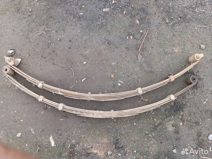 Продам рессоры от волги