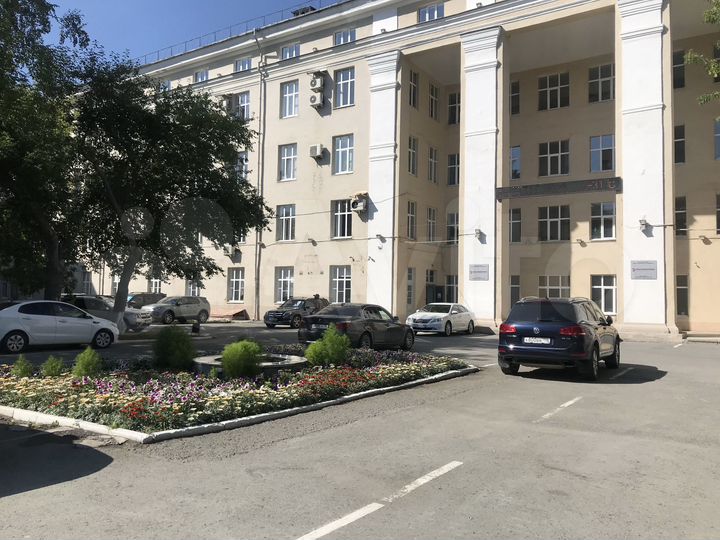 Офис в Центре в аренду, 31.5 м²,Все вкл(с Ндс)